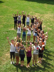 Gruppenbild von einem Seminar-Verabschiedung von 12 Monaten Kultur