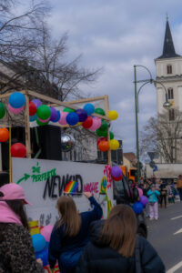 Bunter Demowagen